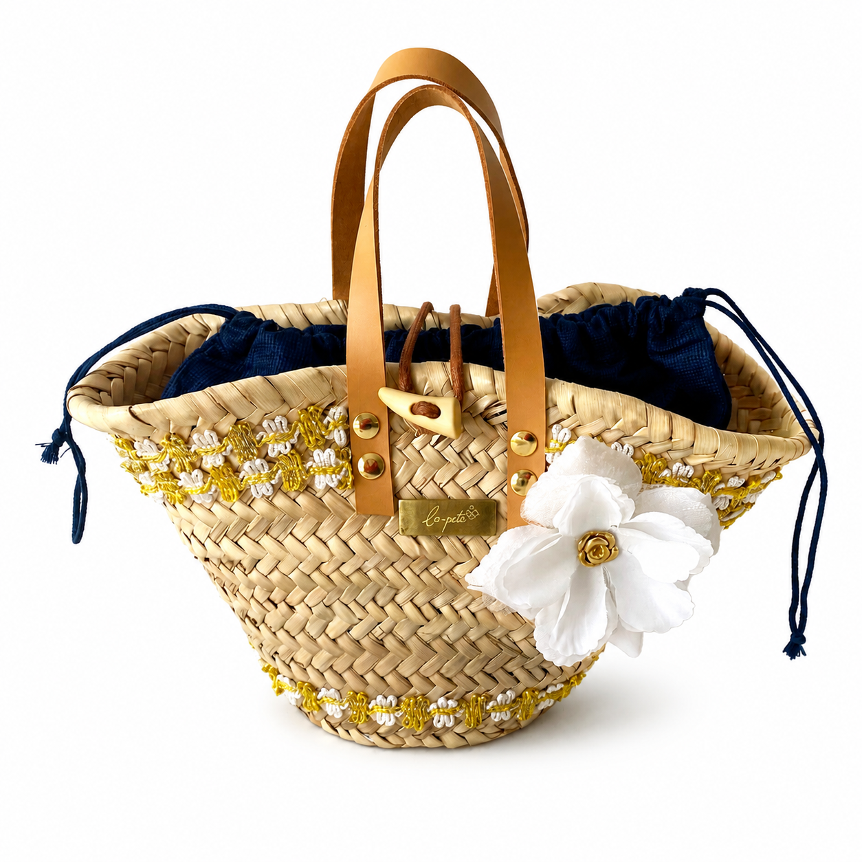 Gardenia fontal con bolsa— capazo palma con flor hecho a mano — lo-peto